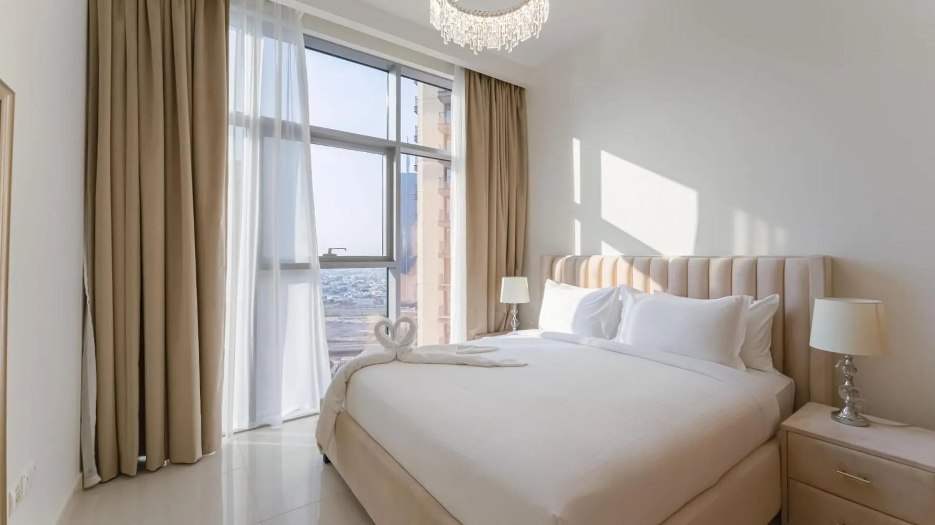 Beautiful 2Br Apartment In The Heart Of Blvd Dubai