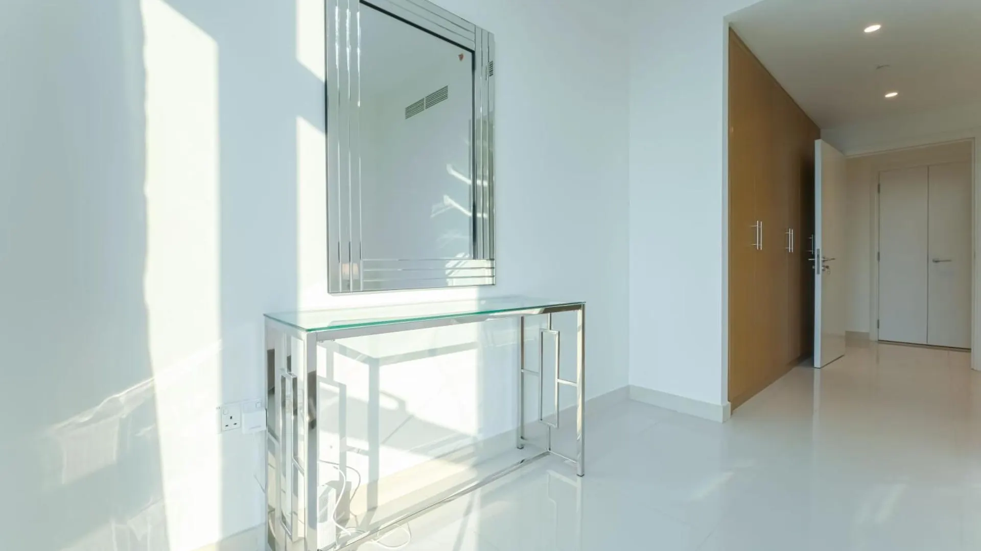Beautiful 2Br Apartment In The Heart Of Blvd 두바이 아랍에미리트